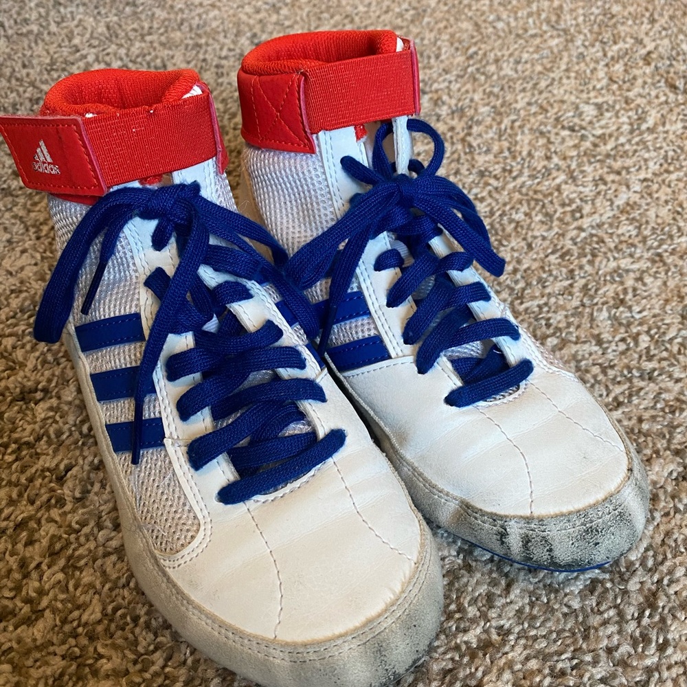 Boys wrestling shoes